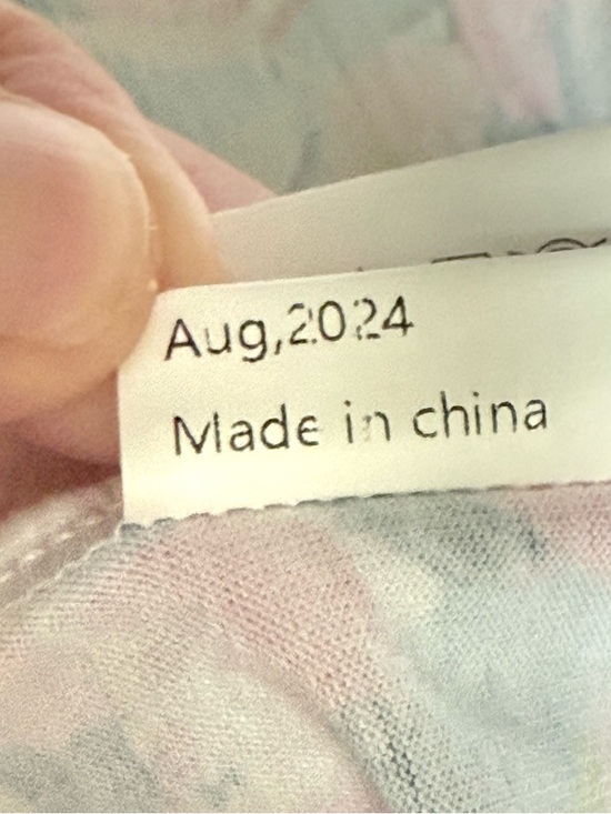 Buttons & Bows Boutique Dress 4T Floral Flutter Sleeve Twirl - Picture 9 of 9